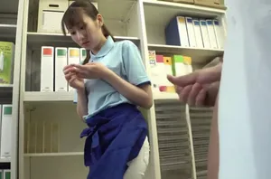 Kana Momonogi tâm sự mỏng cùng thầy giáo trong khách sạn