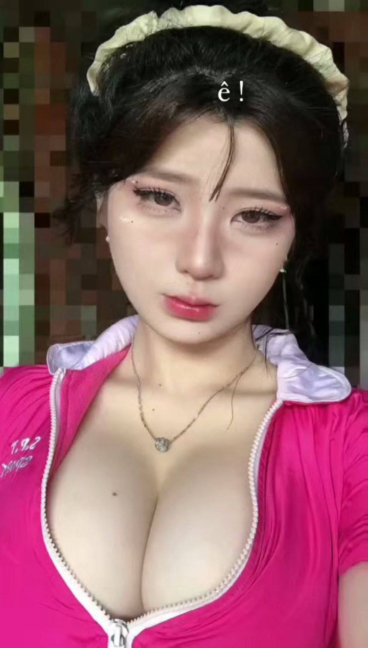 Nhanh lên, chồng tôi sắp về rồi